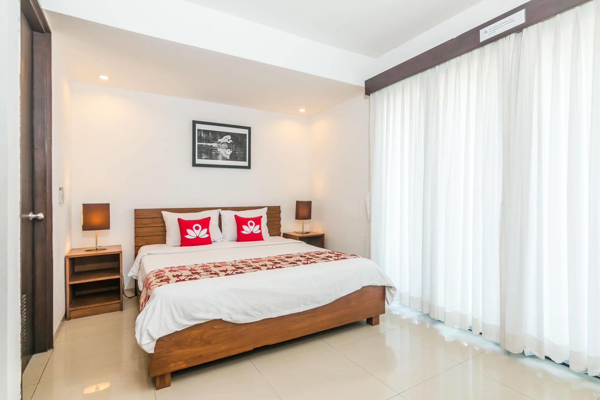 Zen Rooms Dewi Ratih Seminyak กูตา ภายนอก รูปภาพ