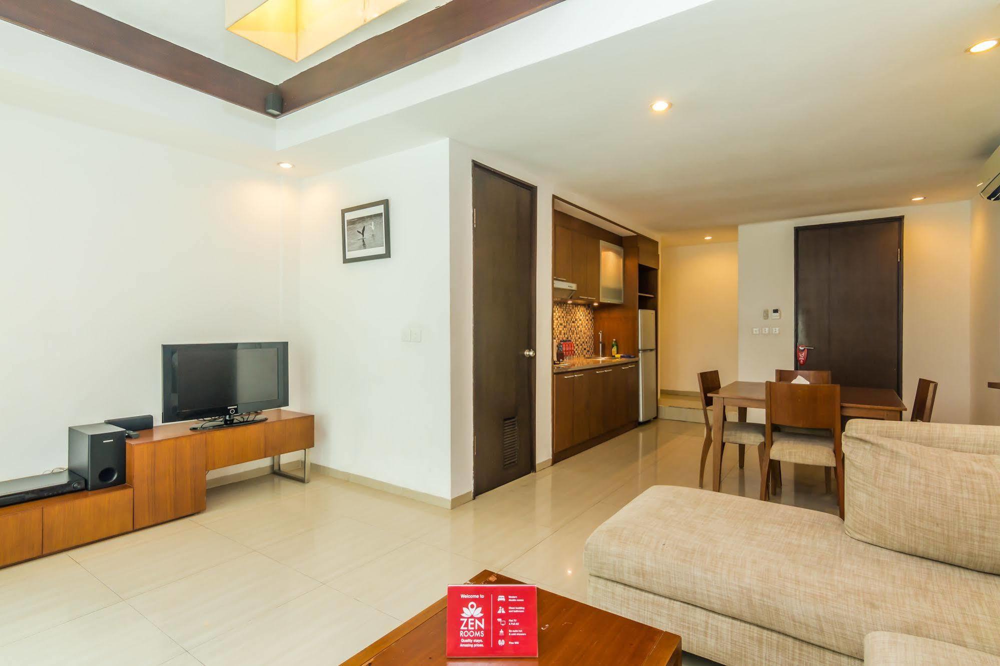 Zen Rooms Dewi Ratih Seminyak กูตา ภายนอก รูปภาพ